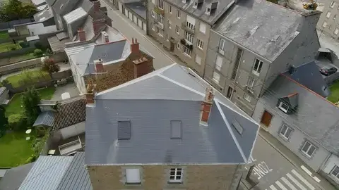 couvreur à Bourgon - image 2